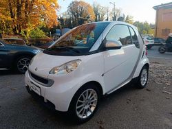 Bianco Usata 2009 Smart ForTwo Coupé Passion Due volumi | 4900 € (Buon prezzo)
