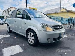 Grigio Usata 2005 Opel Meriva Cosmo Monovolume | 2250 €