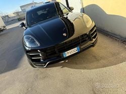 Nero Usata 2014 Porsche Macan S SUV | 32.500 € (Molto cara)