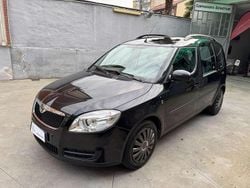 Nero Usata 2008 Skoda Roomster Comfort Monovolume | 4000 € (Buon prezzo)