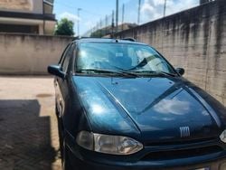 Verde Usata 2000 Fiat Palio Weekend Station wagon | 700 €