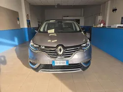 Grigio Usata 2017 Renault Espace Initiale Paris Monovolume | 15.000 € (Buon prezzo)