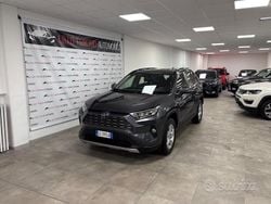 Grigio Usata 2021 Toyota RAV4 Hybrid Business Edition SUV | 27.900 € (Buon prezzo)