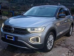 Usata 2024 VW T-Roc Edition SUV | 22.700 € (Ottimo prezzo)