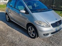 Usata 2009 Mercedes A150 Due volumi | 1900 € (Ottimo prezzo)