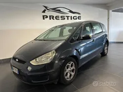 Grigio Usata 2008 Ford S-MAX Titanium Monovolume | 2700 € (Buon prezzo)