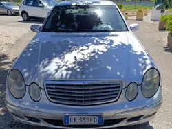 Usata 2003 Mercedes E220 Elegance Tre volumi | 1100 € (Super prezzo)