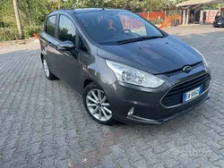 Grigio Usata 2015 Ford B-MAX Titanium Monovolume | 8500 € (Buon prezzo)