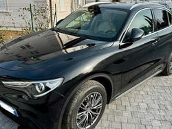 Nero Usata 2018 Alfa Romeo Stelvio Executive SUV | 15.000 €