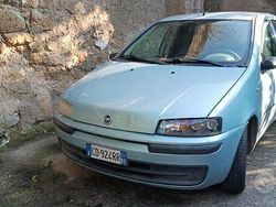 Usata 2002 Fiat Punto Due volumi | 800 € (Super prezzo)