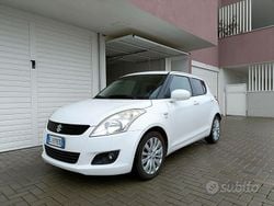 Bianco Usata 2011 Suzuki Swift GL Tre volumi | 5500 € (Buon prezzo)