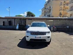 Bianco Usata 2017 Jeep Grand Cherokee Overland SUV | 22.900 € (Buon prezzo)