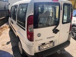 Bianco Usata 2007 Fiat Doblò Monovolume | 2200 € (Buon prezzo)