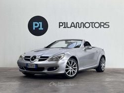 Argento Usata 2006 Mercedes SLK200 Cabrio | 10.900 € (Buon prezzo)