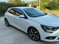 Usata 2016 Renault Mégane III Bose Edition Tre volumi | 12.000 € (Cara)