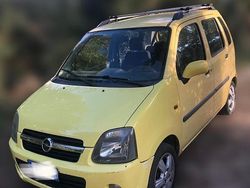 Usata 2005 Opel Agila Due volumi | 1000 €