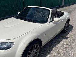 Beige Usata 2009 Mazda MX5 Cabrio | 10.300 €