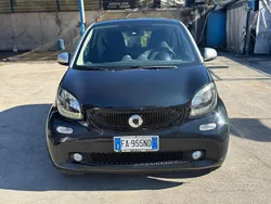 Usata 2015 Smart ForTwo Coupé Due volumi | 7500 € (Buon prezzo)