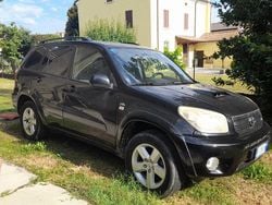 Nero Usata 2005 Toyota RAV4 SUV | 1500 € (Super prezzo)