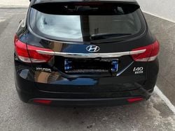 Usata 2013 Hyundai i40 Station wagon | 9000 € (Molto cara)
