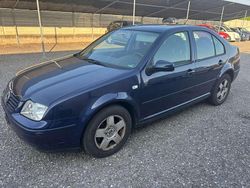 Blu Usata 2001 VW Bora Trendline Tre volumi | 2700 € (Buon prezzo)