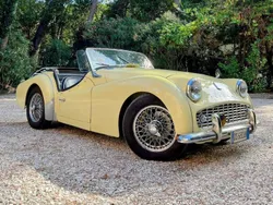Giallo Usata 1960 Triumph TR3 Cabrio | 39.000 €