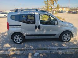 Usata 2012 Fiat Qubo Trekking Monovolume | 5000 € (Cara)