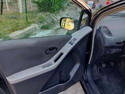 Usata 2008 Toyota Yaris Sol Tre volumi | 2500 € (Ottimo prezzo)