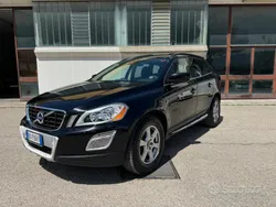 Usata 2010 Volvo XC60 Summum SUV | 8500 € (Buon prezzo)