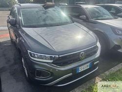 Grigio Usata 2023 VW T-Roc Life SUV | 26.300 € (Buon prezzo)