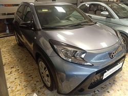 Grigio Usata 2025 Toyota Aygo X Active SUV | 15.500 € (Buon prezzo)