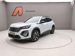 Bianco okenite Usata 2025 Peugeot 2008 Allure SUV | 18.290 € (Ottimo prezzo)