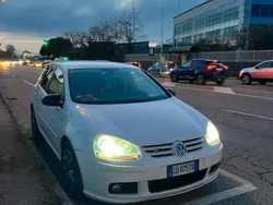Usata 2008 VW Golf V Tre volumi | 5000 € (Cara)