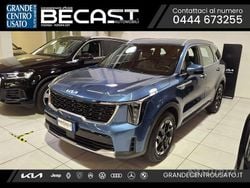 Blu metallizzato Usata 2024 Kia Sorento SUV | 37.900 € (Super prezzo)