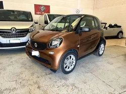 Bronzo Usata 2015 Smart ForTwo Coupé Due volumi | 7450 € (Buon prezzo)