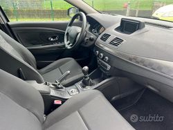Grigio Usata 2012 Renault Mégane Tre volumi | 5500 € (Buon prezzo)