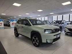 Azzurro acqua Nuova 2025 Fiat Grande Panda Pop Due volumi | 14.900 € (Ottimo prezzo)