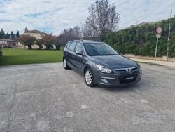 Grigio Usata 2010 Hyundai i30 Active Station wagon | 3800 € (Buon prezzo)