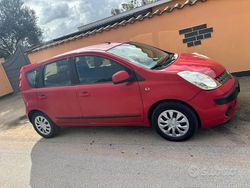 Rosso Usata 2007 Nissan Note Tre volumi | 1299 € (Ottimo prezzo)