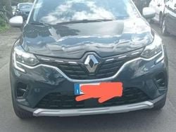 Usata 2023 Renault Captur Engineered SUV | 18.900 € (Buon prezzo)