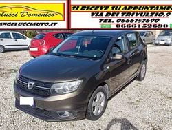 Bronzo Usata 2018 Dacia Sandero Tre volumi | 6950 € (Buon prezzo)