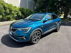Blu/azzurro Usata 2022 Renault Arkana Techno SUV | 20.500 € (Buon prezzo)