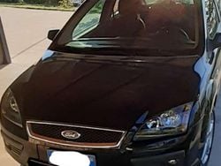 Usata 2006 Ford Focus Tre volumi | 1400 € (Ottimo prezzo)