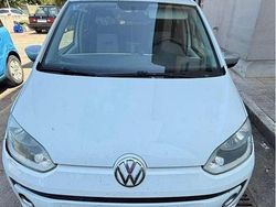 Bianco Usata 2012 VW up! Due volumi | 3500 €