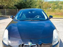 Nero Usata 2011 Alfa Romeo Giulietta Due volumi | 6000 € (Ottimo prezzo)