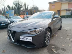 Grigio Usata 2018 Alfa Romeo Giulia Business Tre volumi | 17.600 € (Ottimo prezzo)
