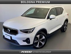 Bianco Usata 2025 Volvo XC40 Core SUV | 33.950 € (Buon prezzo)
