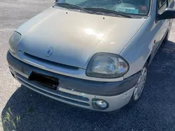 Usata 1996 Renault Clio Due volumi | 340 €