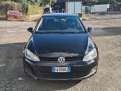 Nero Usata 2014 VW Golf Highline Tre volumi | 7300 € (Buon prezzo)