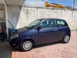 Usata 2004 Lancia Ypsilon Due volumi | 1500 € (Buon prezzo)
